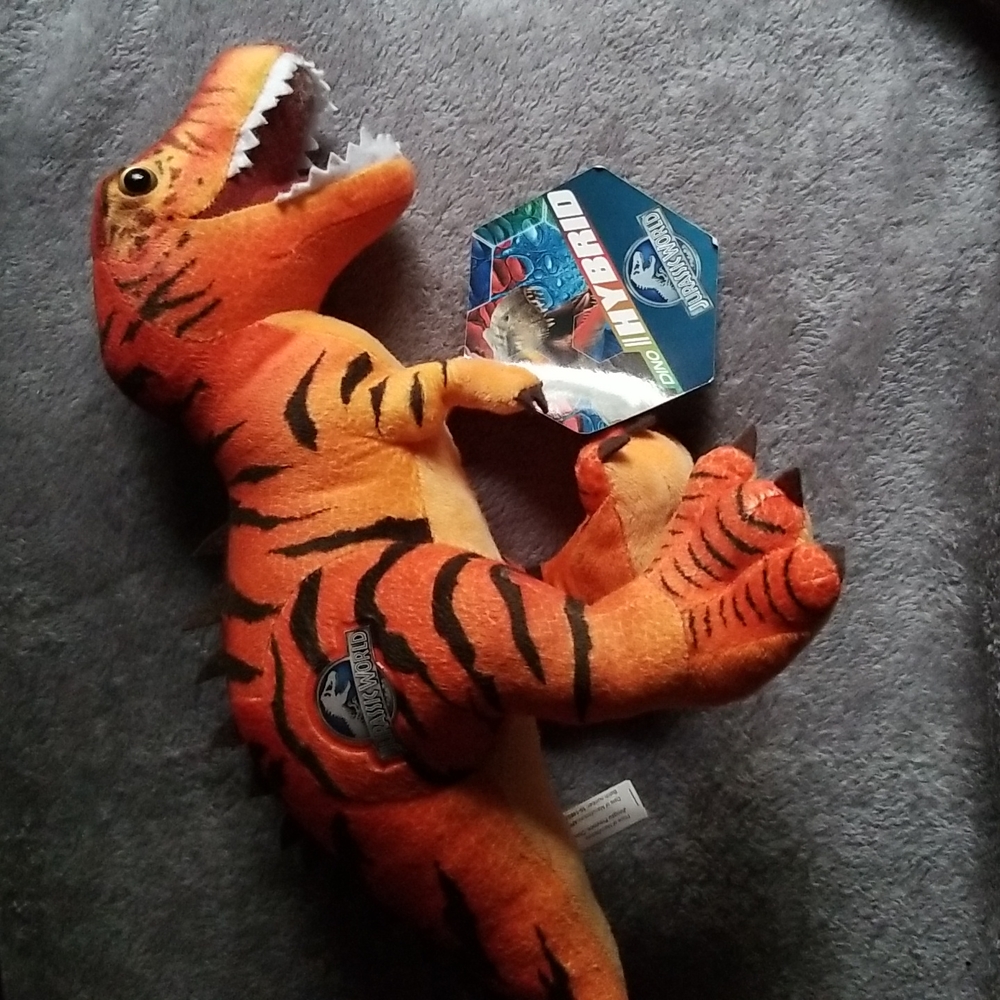 Jurassic World Dino Plushie